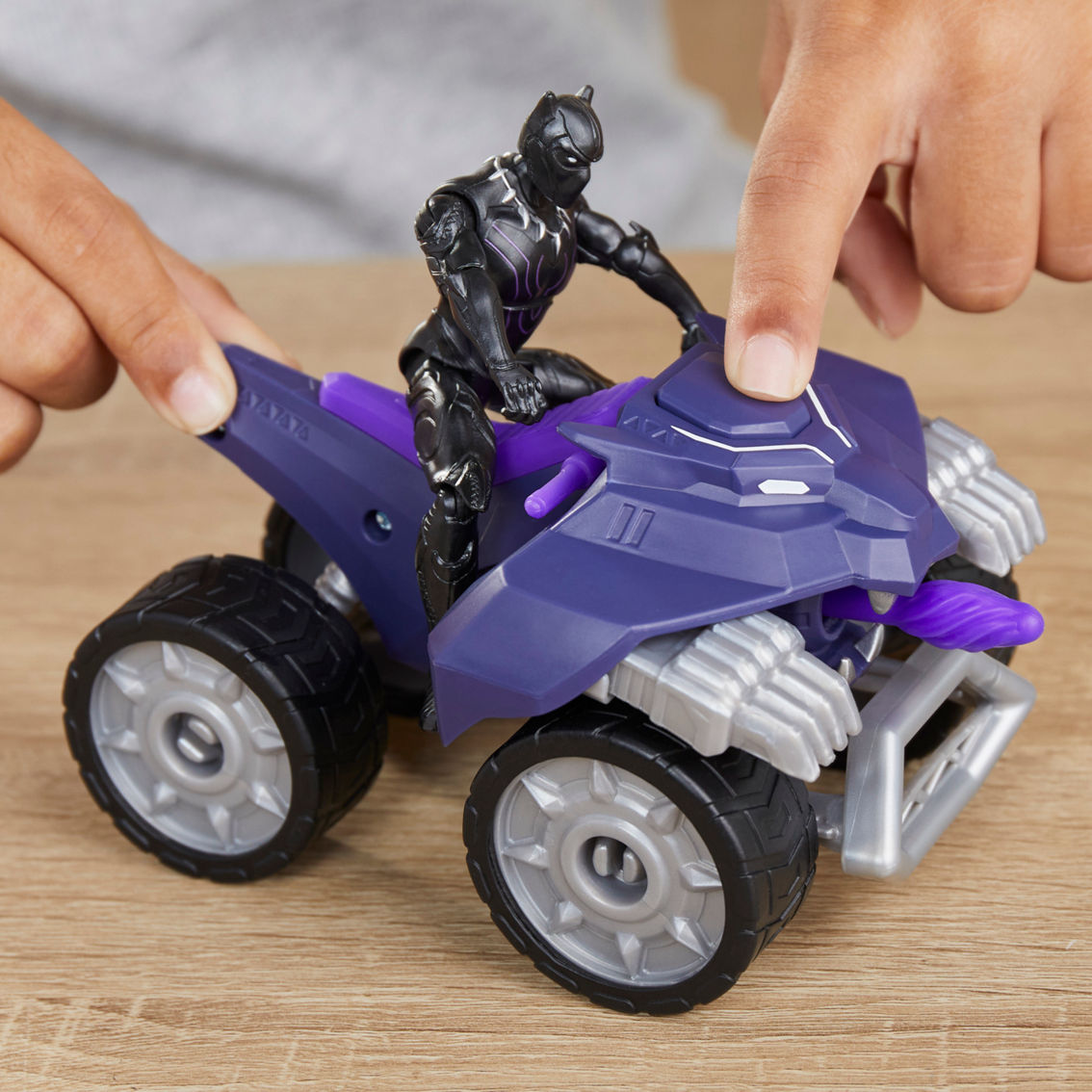 Marvel Avengers Epic Hero Series Black Panther Claw Strike ATV Toy - Image 4 of 6